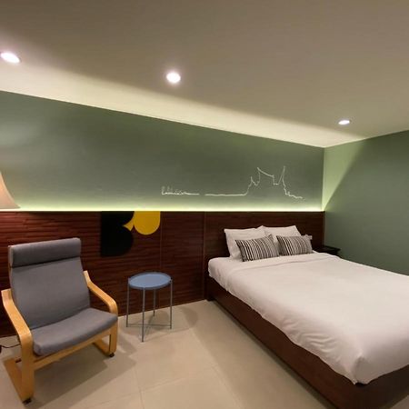 The Royalbee Aparthotel Banguecoque Exterior foto