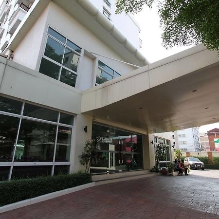 The Royalbee Aparthotel Banguecoque Exterior foto